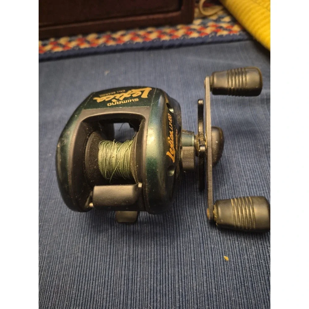 Shimano LEXICA LX 100 BAITCAST FISHING REEL